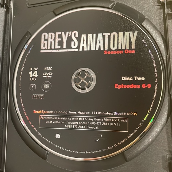 Grey’s Anatomy Complete Season One ❤️Bundle your likes and save❤️ - Picture 6 of 7